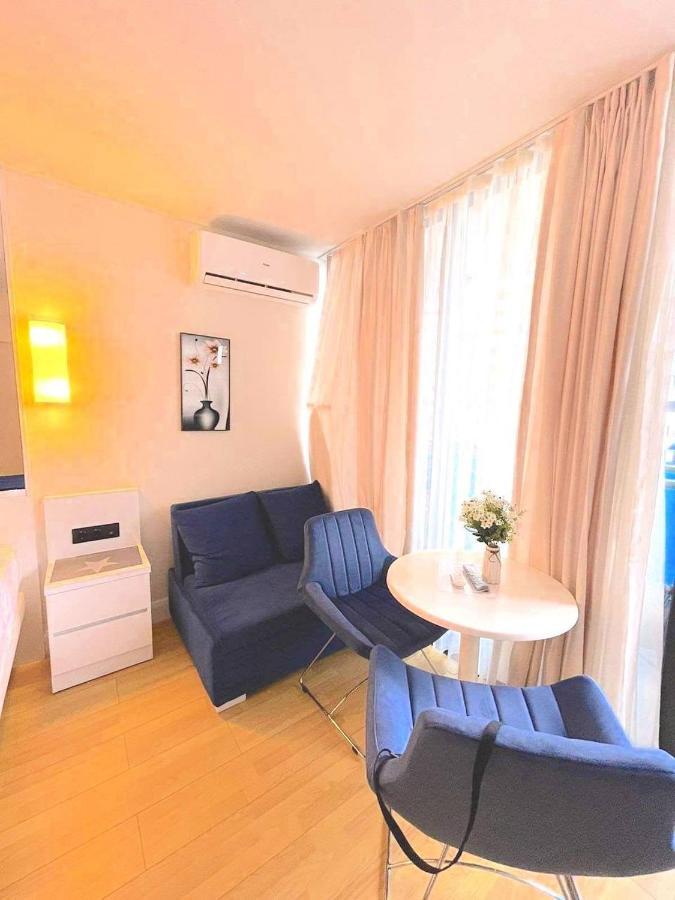 ホテル Black Sea Luxury Towers バトゥーミ エクステリア 写真