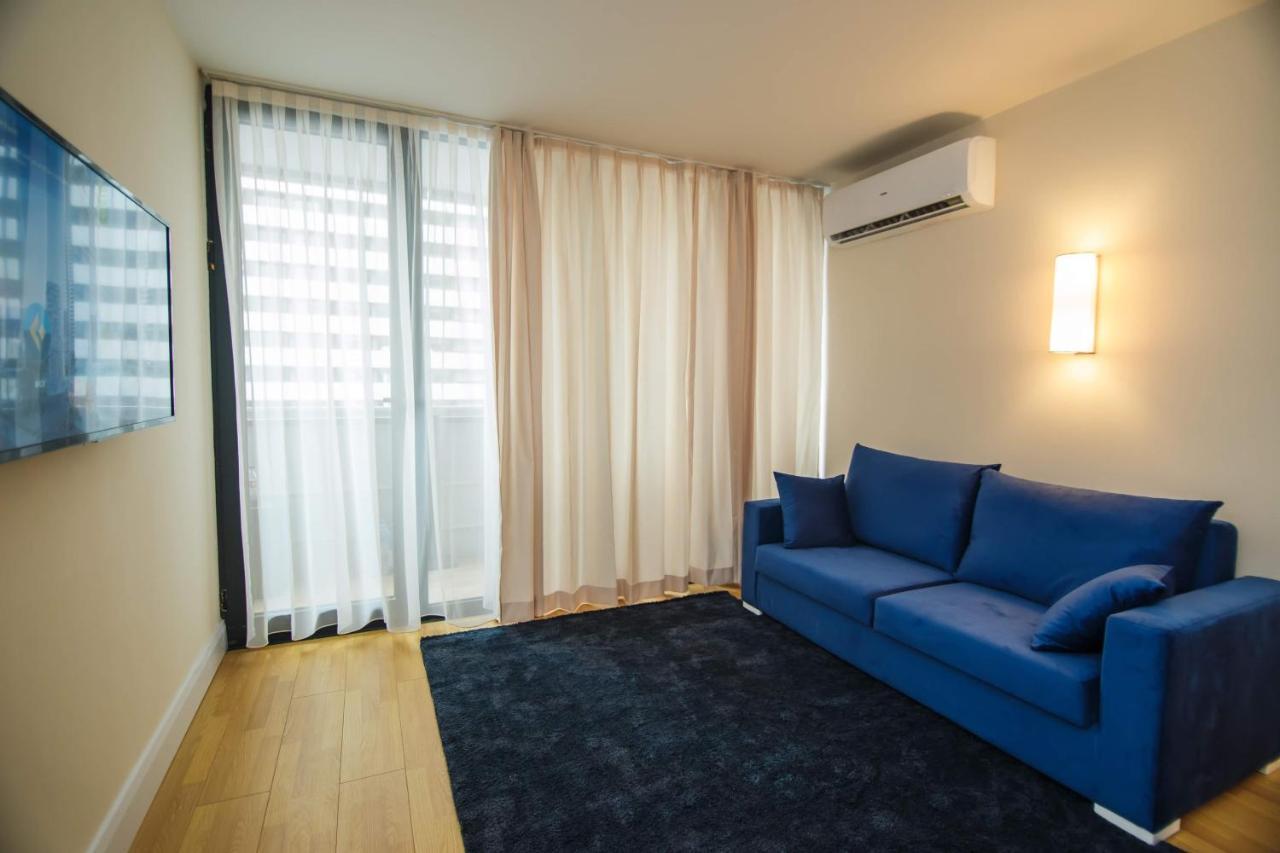 ホテル Black Sea Luxury Towers バトゥーミ エクステリア 写真